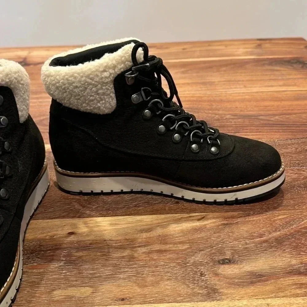 White Mountain Lace-up Winter Boots 6.5 - Picture 4 of 9